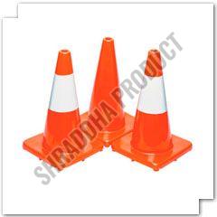 Dip Moulded Pvc Cones
